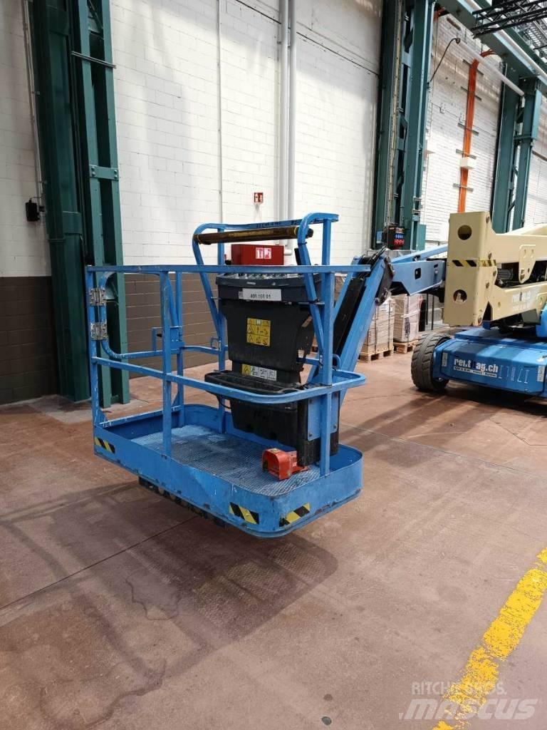 JLG E 450 AJ 曲臂高空作業車