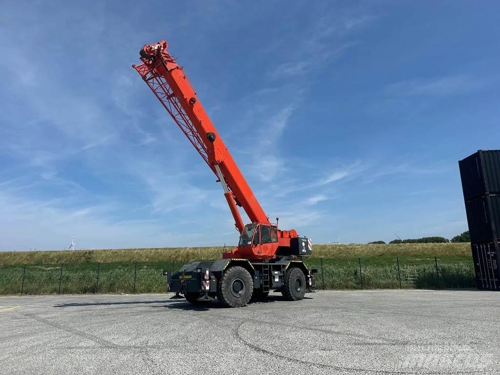 Terex A600 越野起重機