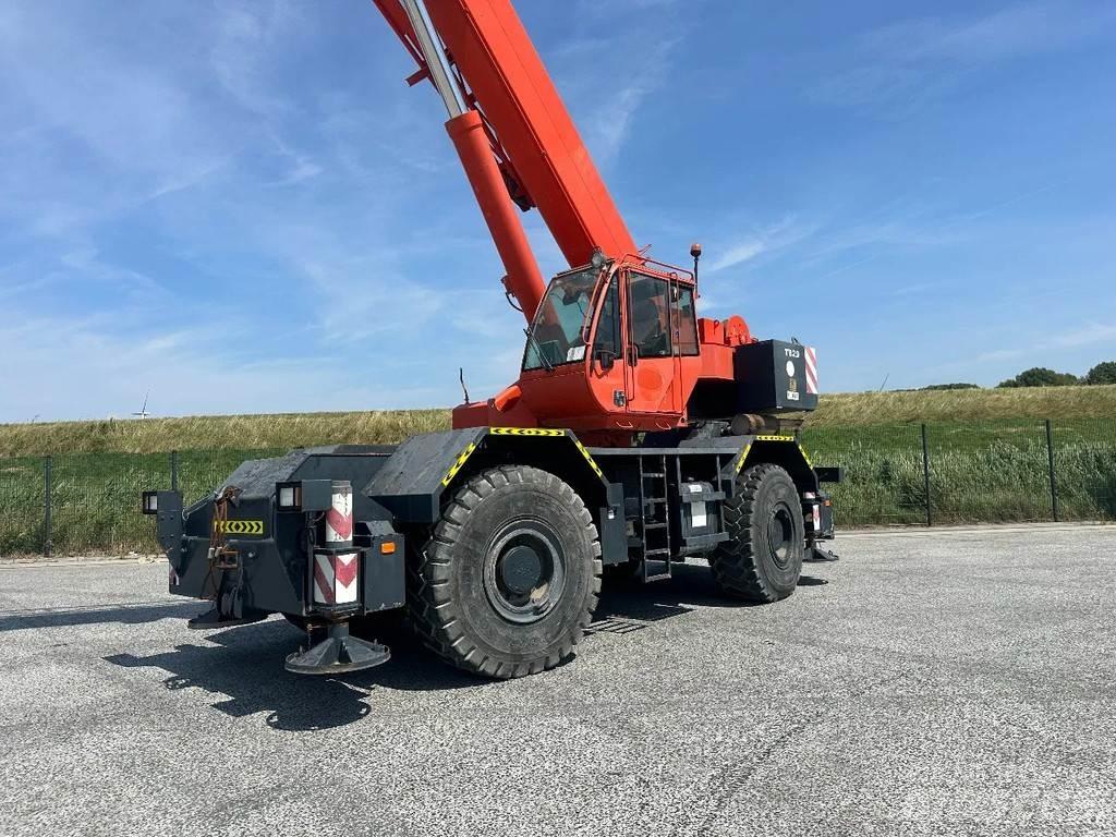 Terex A600 越野起重機
