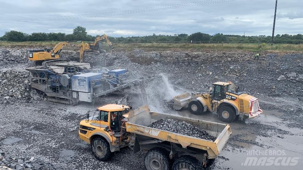 Volvo A40G 鉸接式起吊車