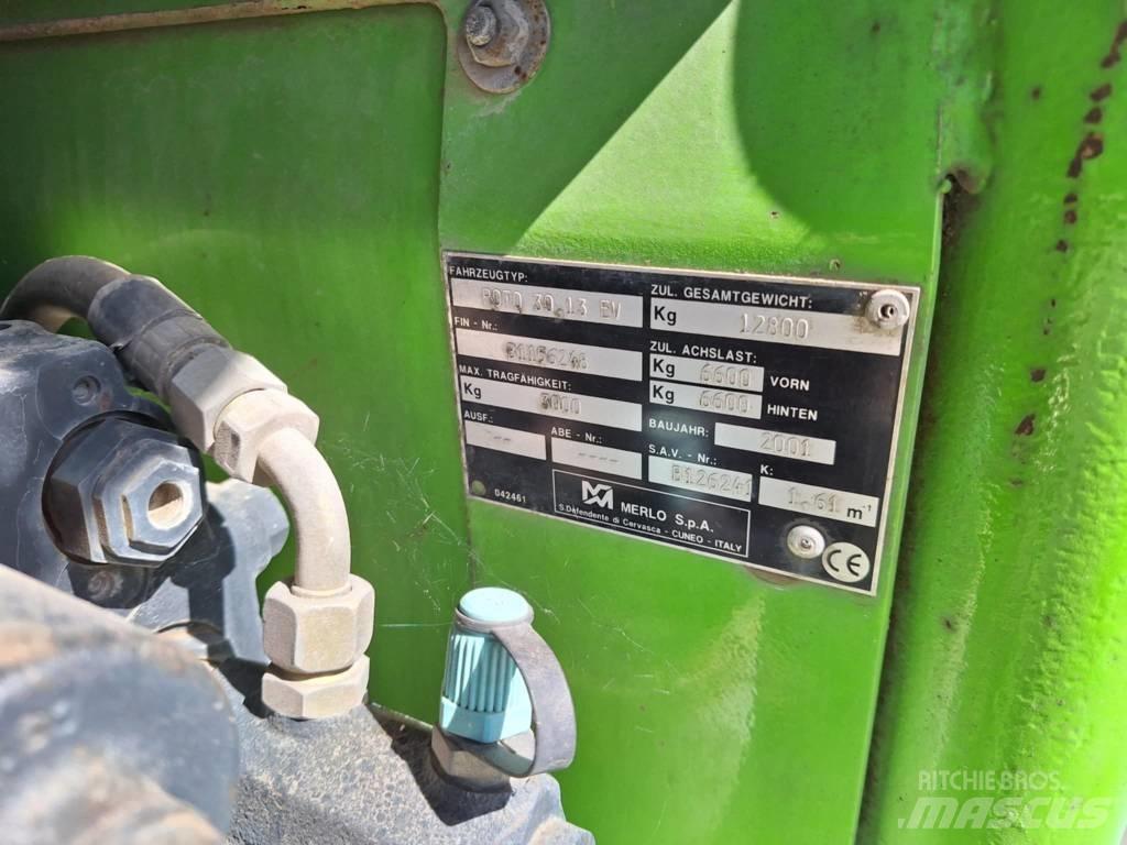 Merlo 30.13 伸縮臂操作車