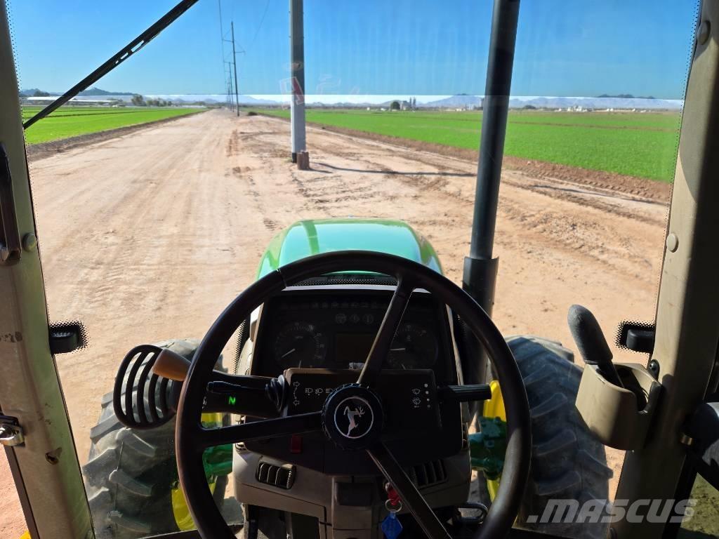 John Deere 6320 曳引機