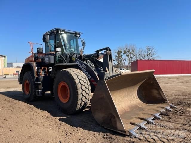 Doosan DL420 輪胎式裝載機