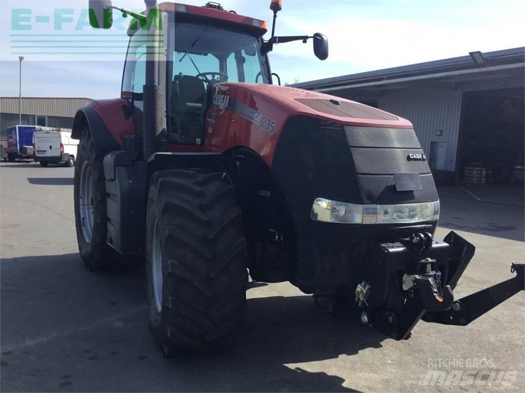 Case IH Magnum 235 曳引機