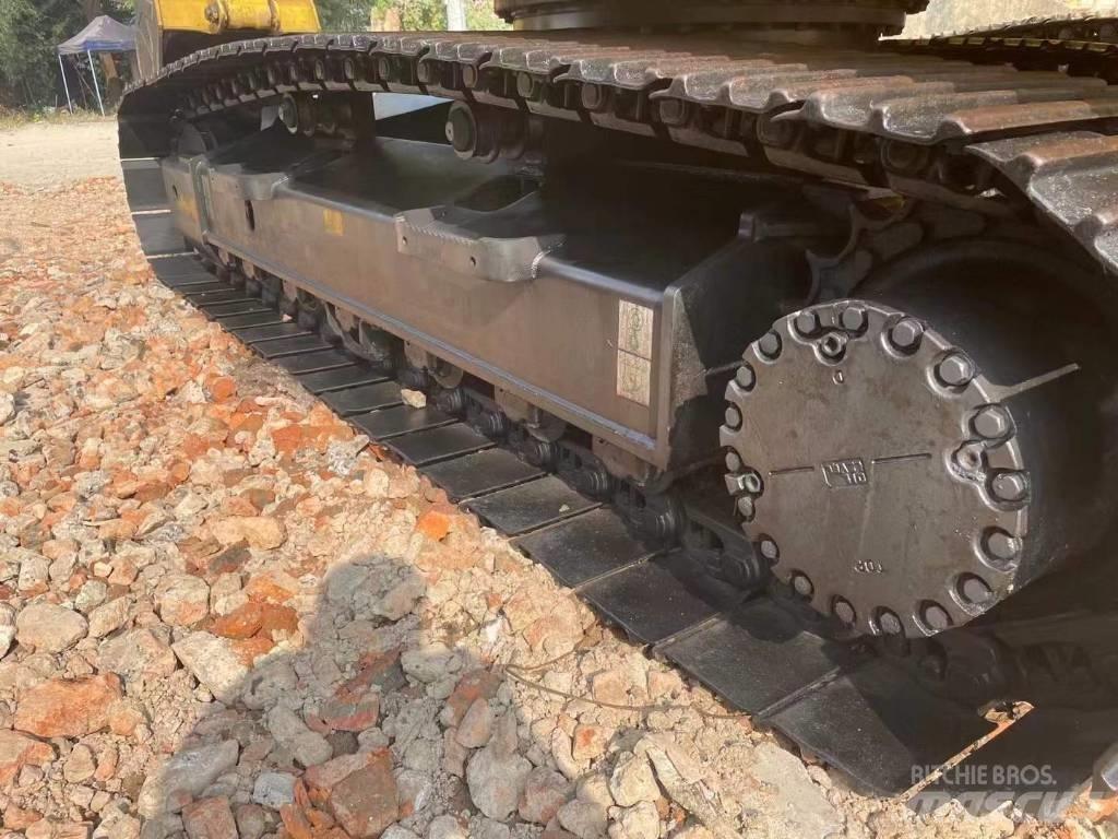 Komatsu PC 200 履帶式 挖土機/掘鑿機/挖掘機