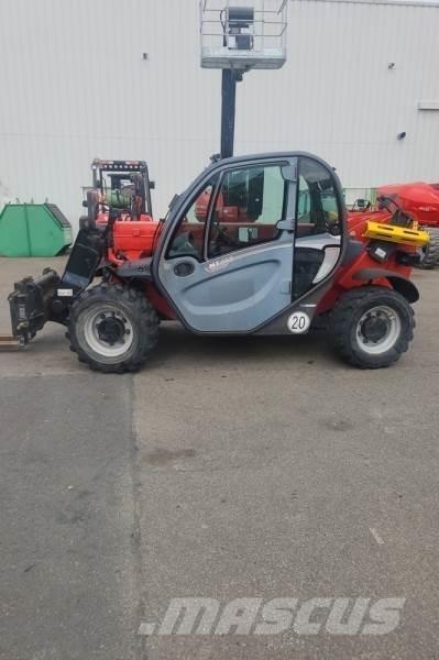 Manitou MT625 伸縮臂操作車