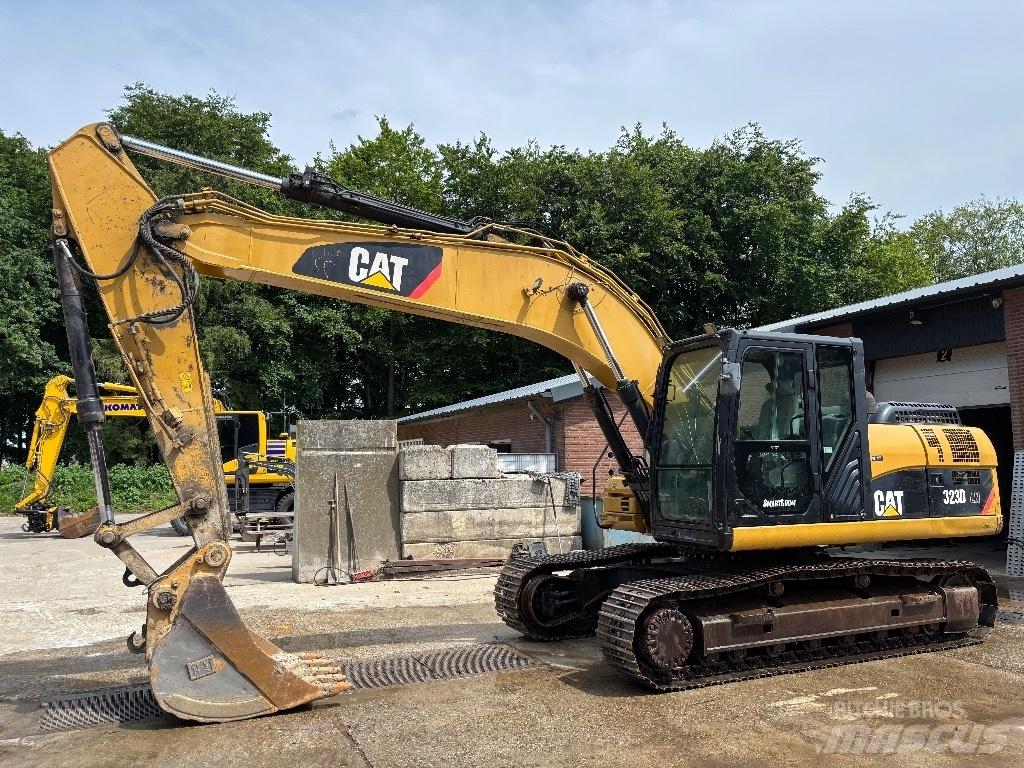 CAT 323 D LN 履帶式 挖土機/掘鑿機/挖掘機