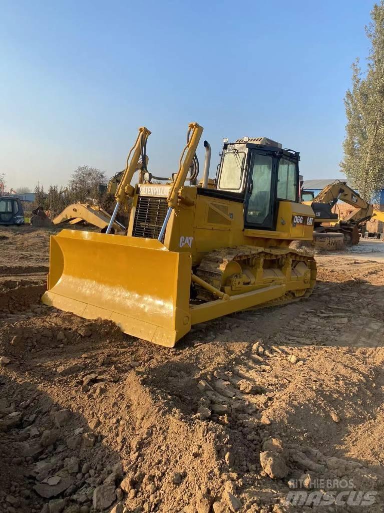 CAT D 6 G 履帶推土機