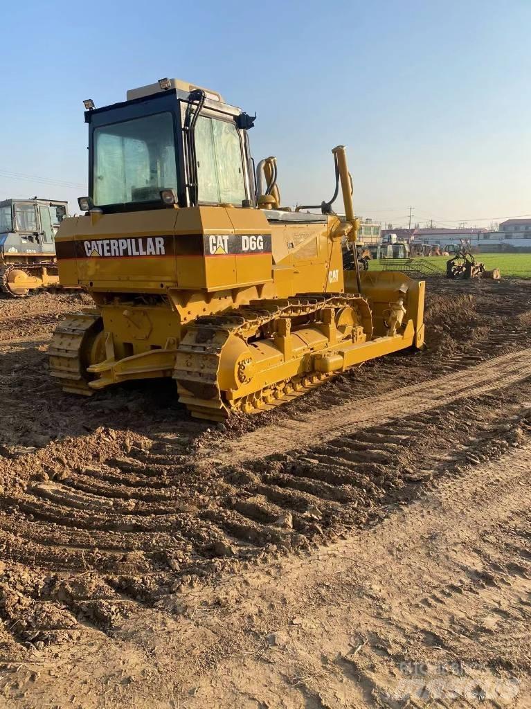 CAT D 6 G 履帶推土機