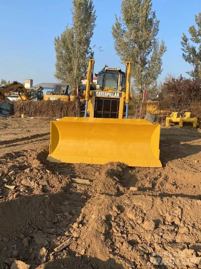 CAT D 6 G 履帶推土機
