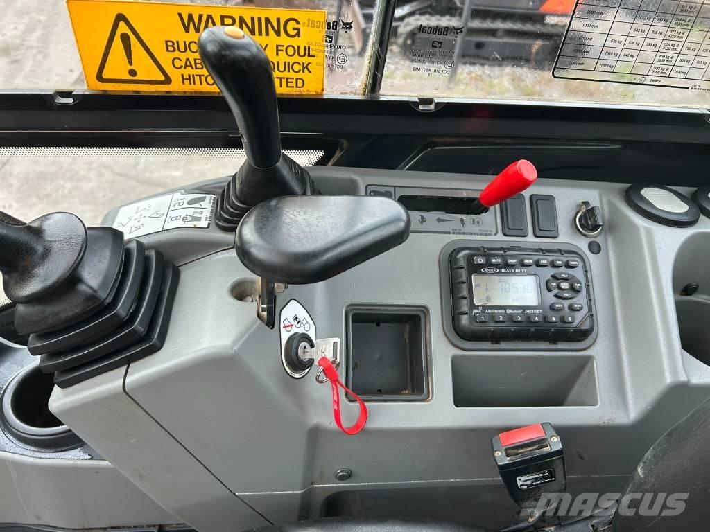 Doosan DX 27 Z 小型挖土機/掘鑿機<7t(小型挖掘機)
