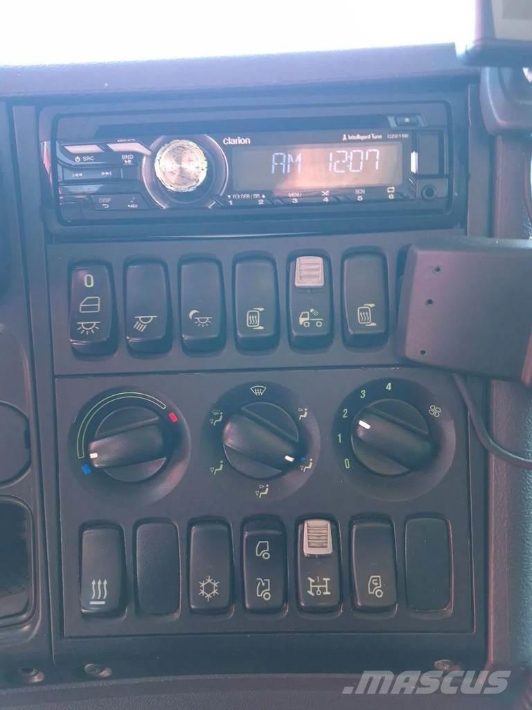 Scania G420 曳引機組件