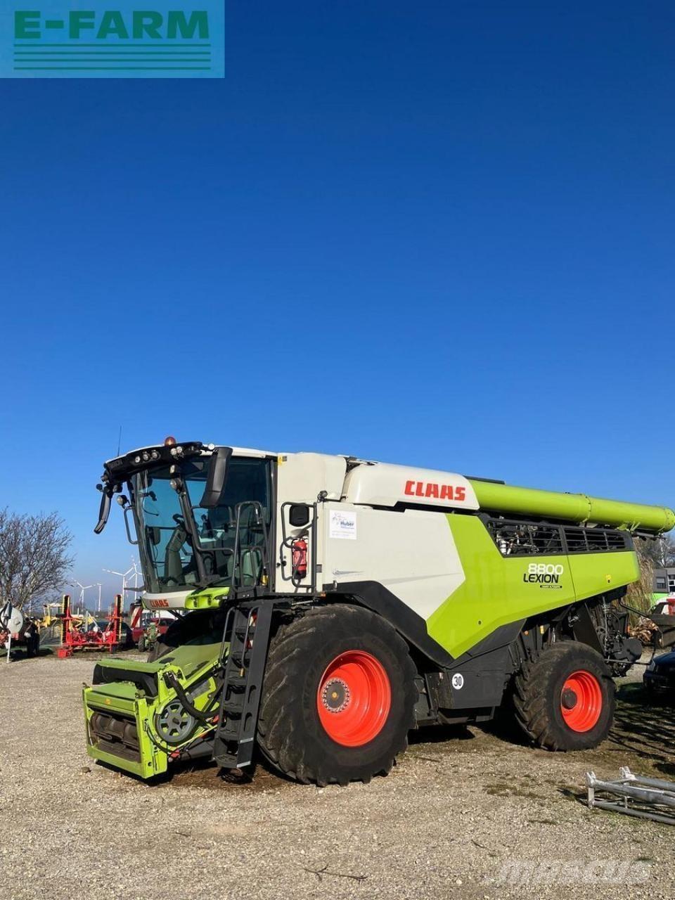 CLAAS lexion 8800 聯合收穫機