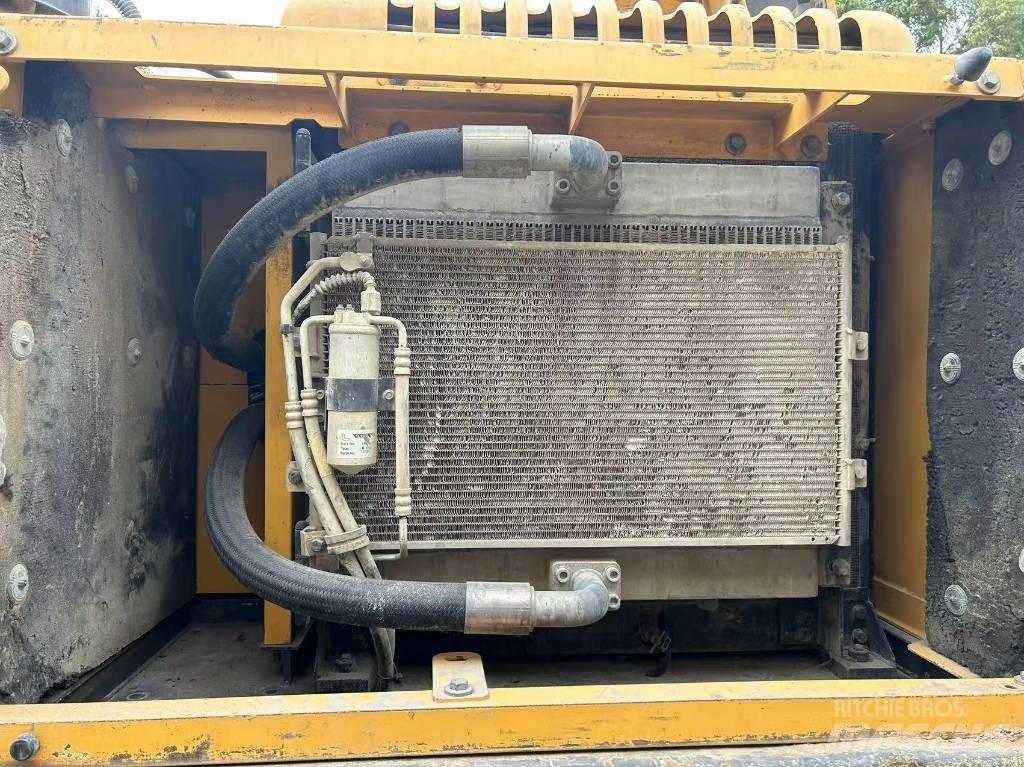 Volvo EC 240 履帶式 挖土機/掘鑿機/挖掘機