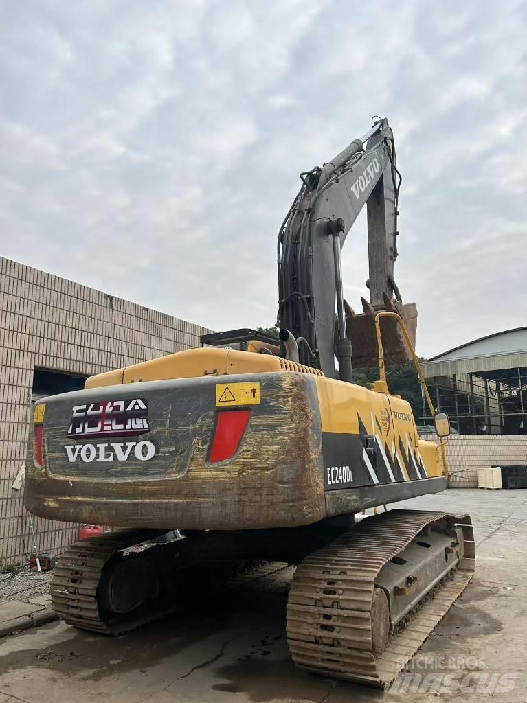 Volvo EC 240 履帶式 挖土機/掘鑿機/挖掘機