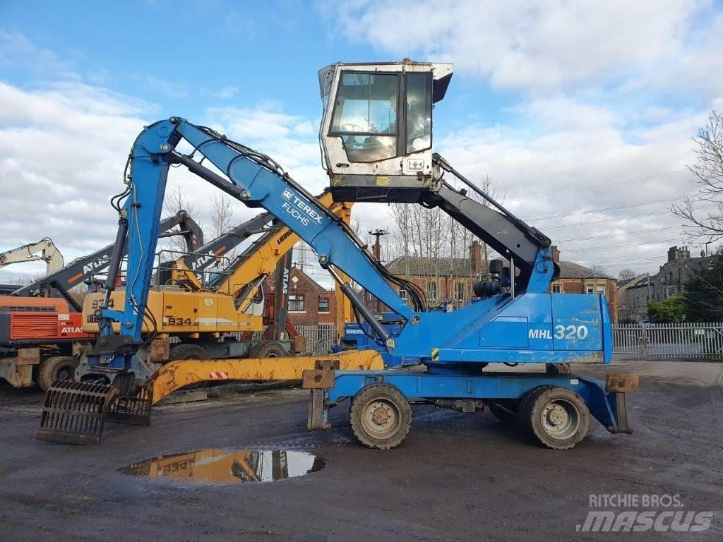 Fuchs MHL 320 廢棄物/工業用操作車