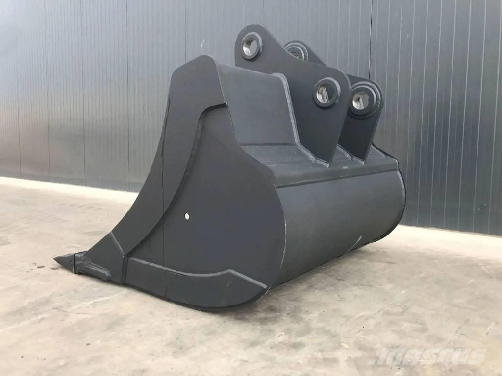 Komatsu PC210 鏟斗
