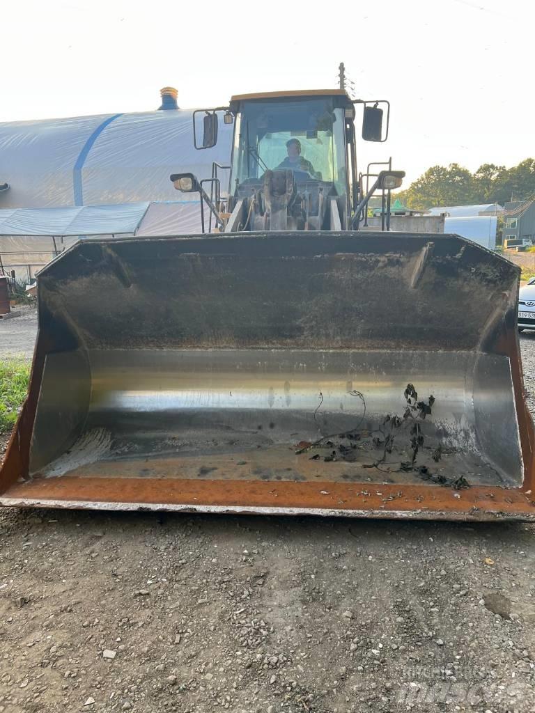 CAT 966 H 輪胎式裝載機