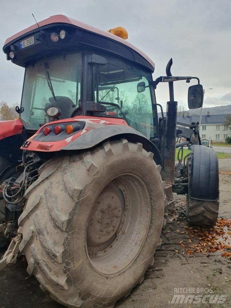 McCormick MC 130 曳引機