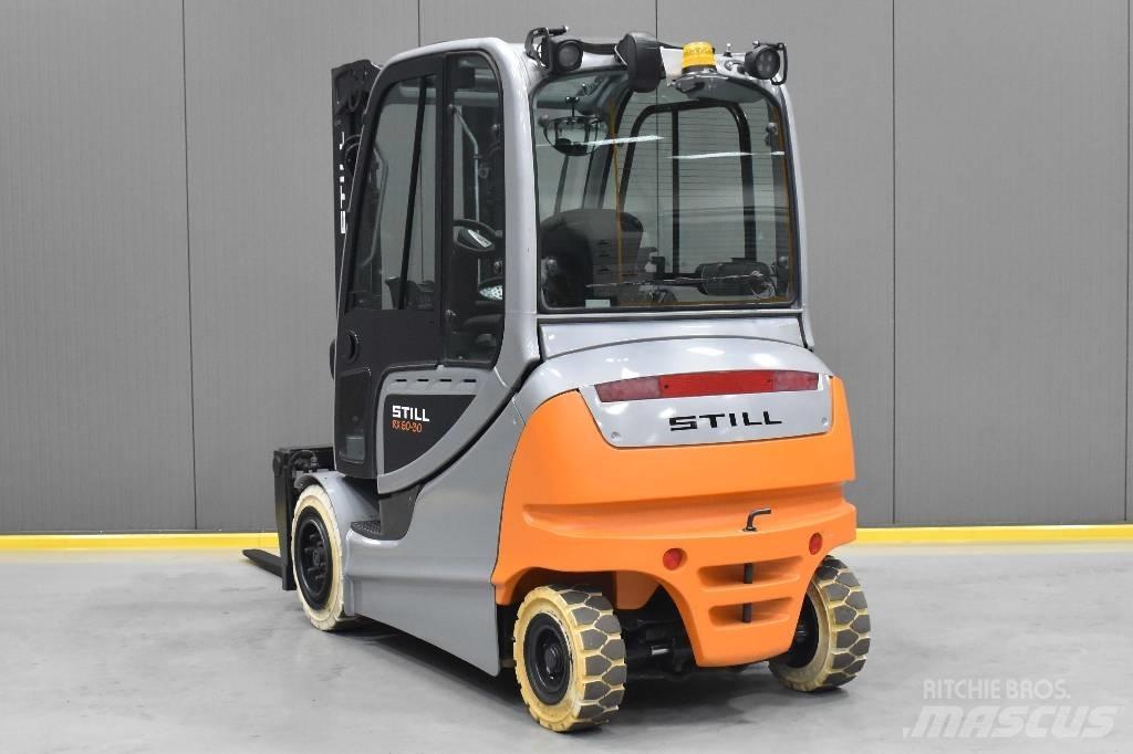 Still RX 60-30 L 電動堆高機