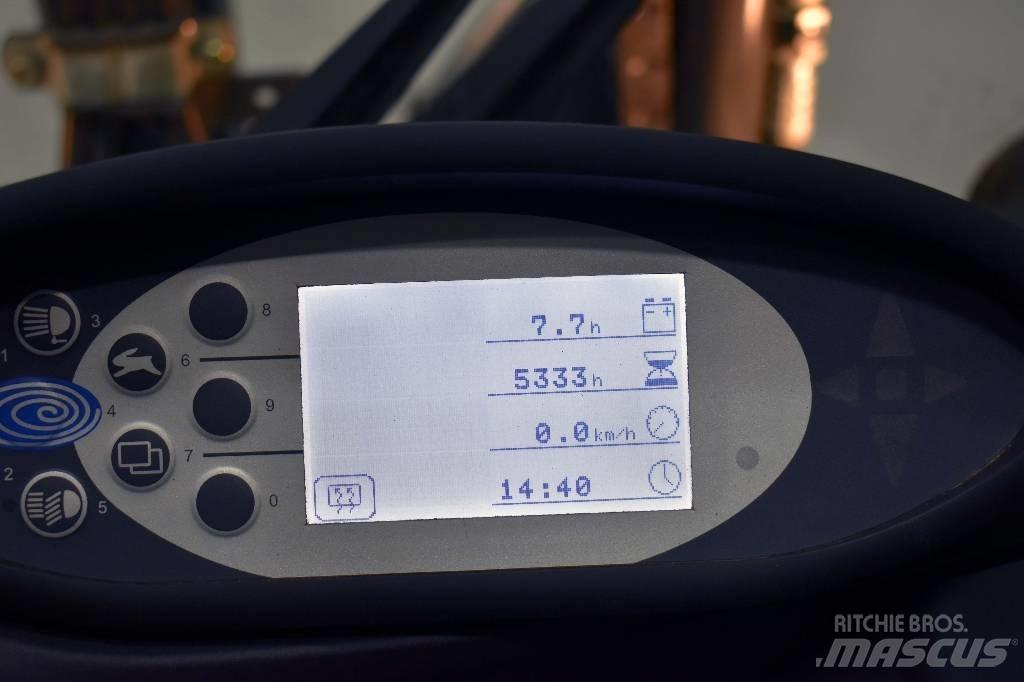 Still RX 60-30 L 電動堆高機