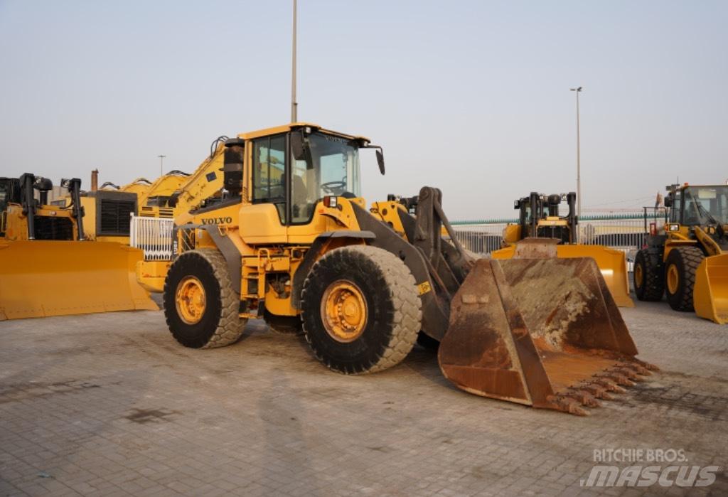 Volvo L 120 F 輪胎式裝載機