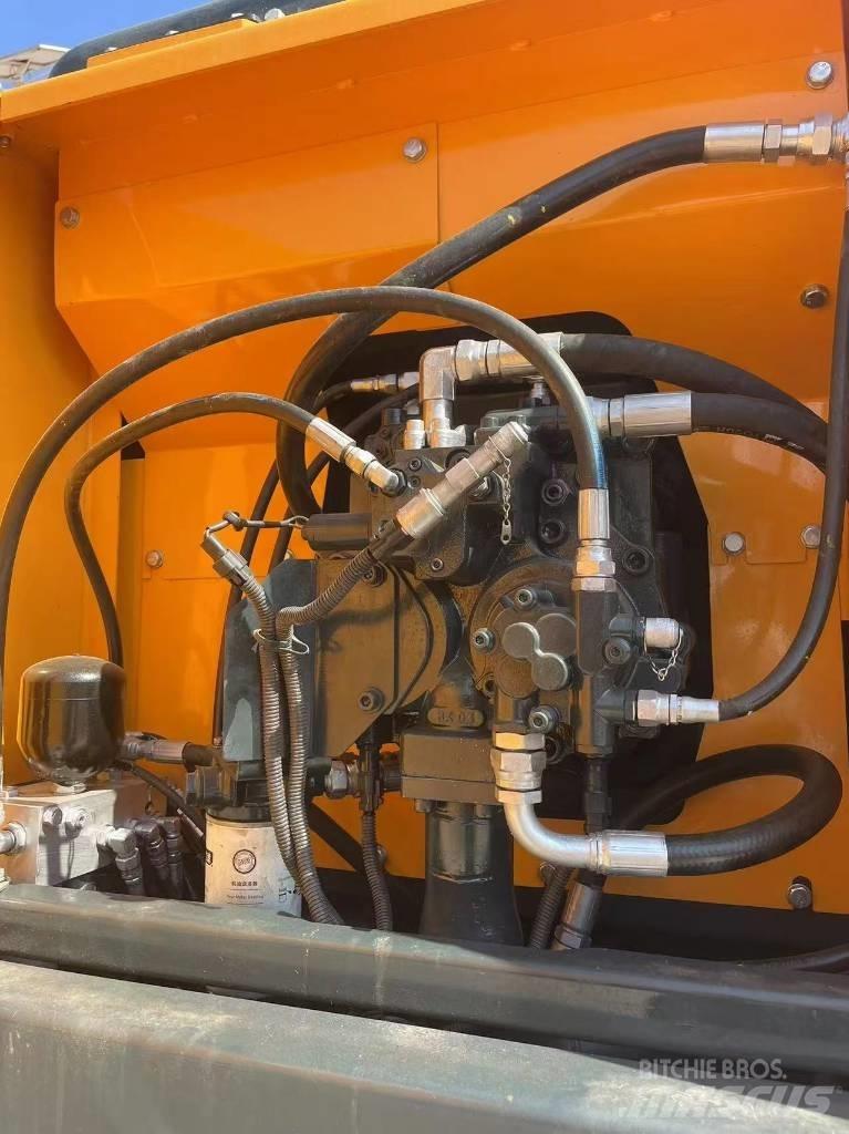 Hyundai 210-9 中型挖土機/掘鑿機/挖掘機 7t-12t