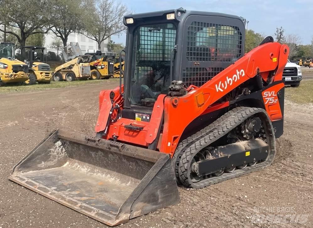 Kubota SVL 75-2 滑移轉向裝載機
