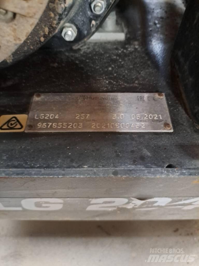 Husqvarna LG 204 夯實機(夯土機)