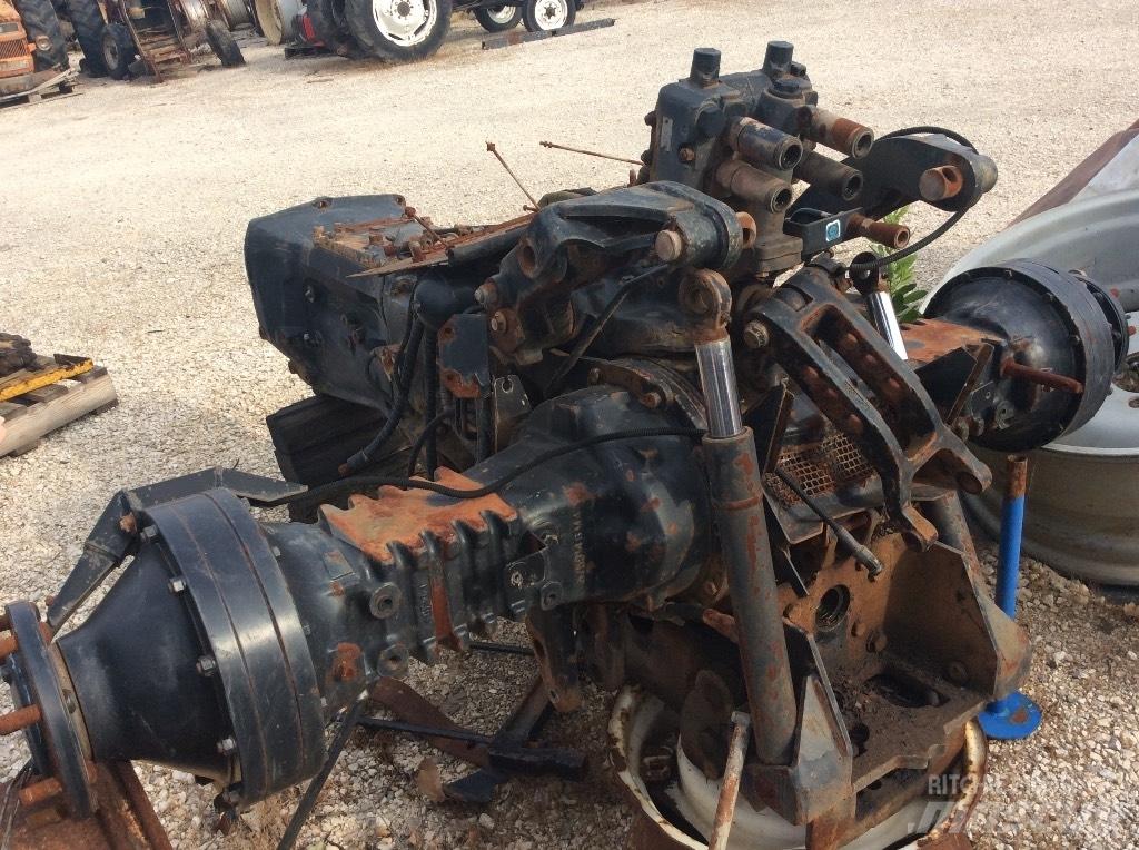 Massey Ferguson 4270 傳動裝置