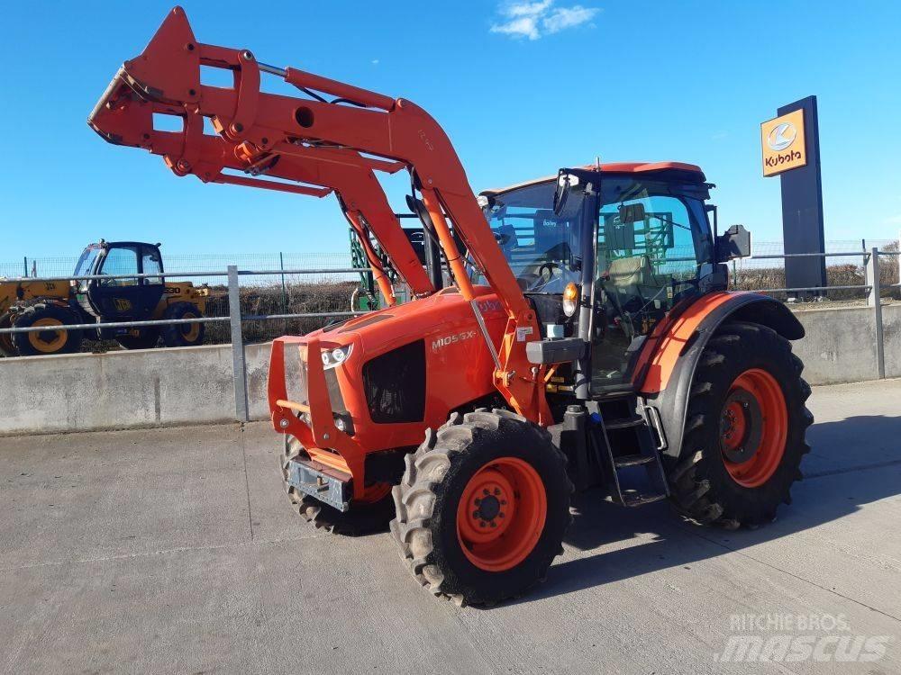 Kubota M105GX 曳引機