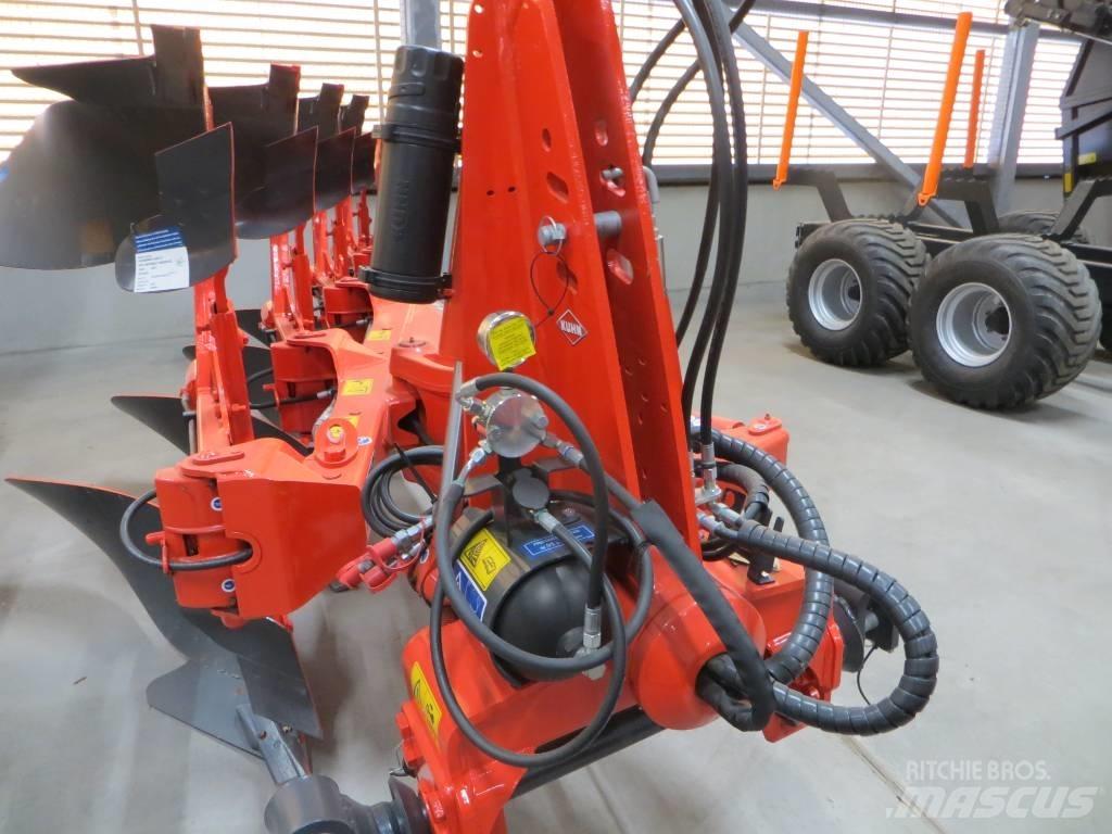 Kuhn Vari-Master 123 雙向犁