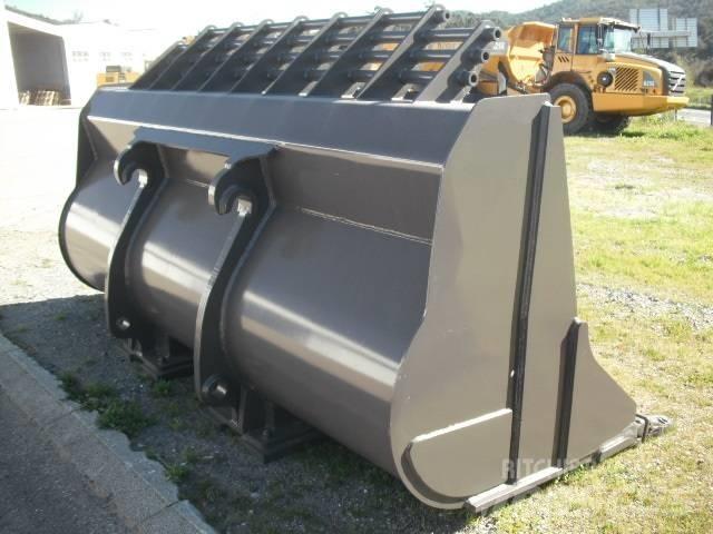 Volvo L220 鏟斗