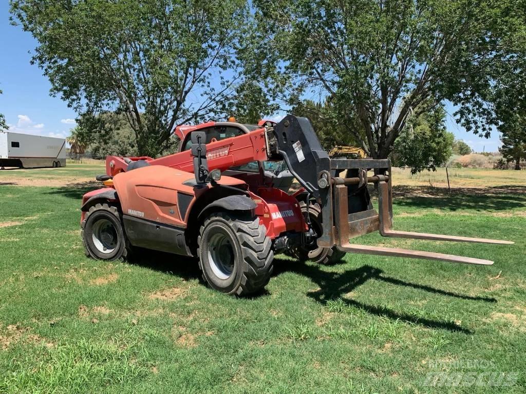 Manitou MTH 790 ST5 伸縮臂操作車