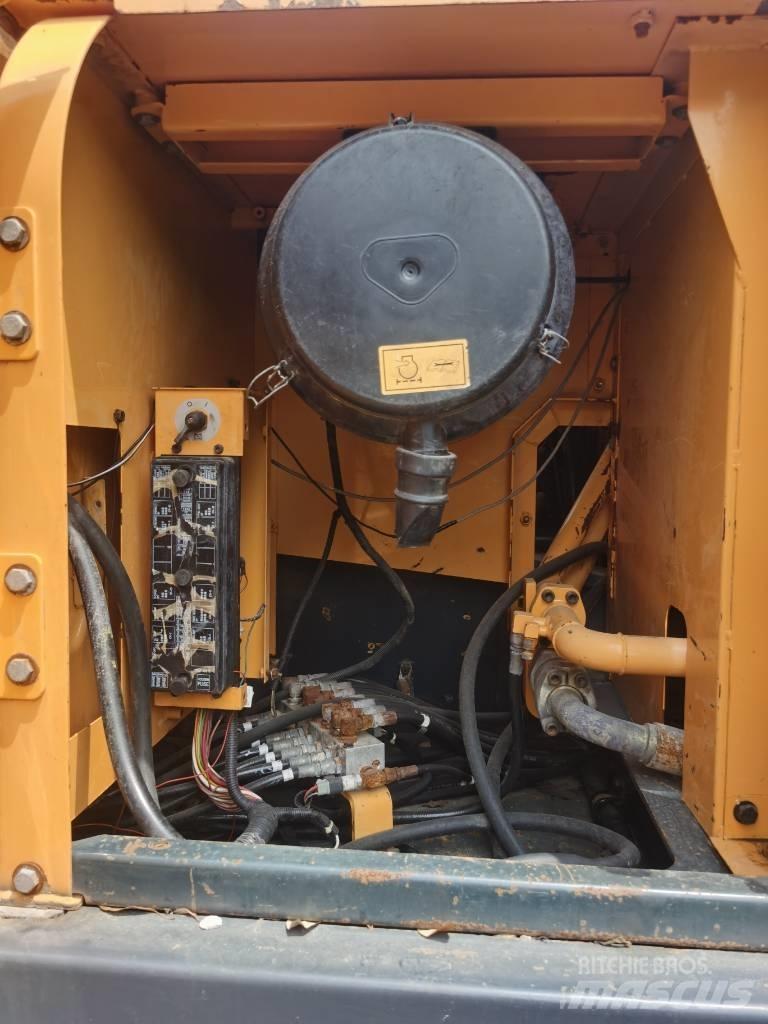 Hyundai R305LC-9T 履帶式 挖土機/掘鑿機/挖掘機
