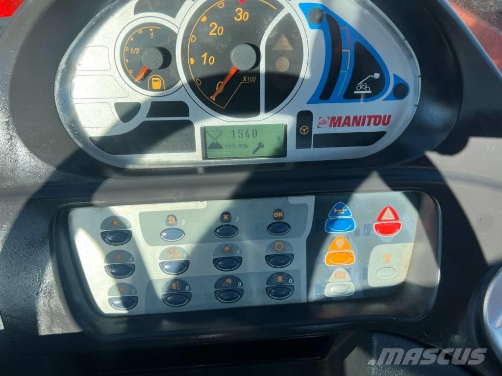 Manitou MT 1840 伸縮臂操作車