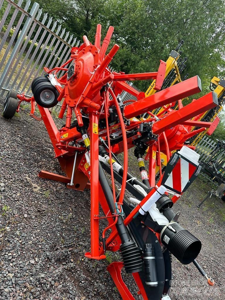 Kuhn GA8131A02 RAKE 耙與翻草機