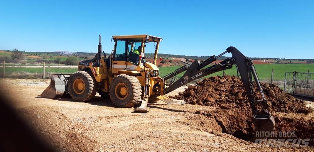 Volvo BM EL70C 反鏟裝載機