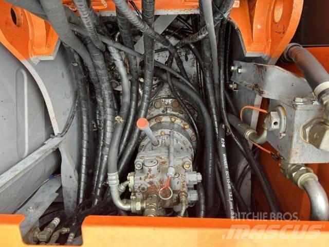 Hitachi ZX 130 W 旋轉式挖土機/掘鑿機/挖掘機