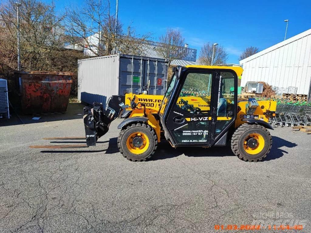 JCB 525-60 伸縮臂操作車