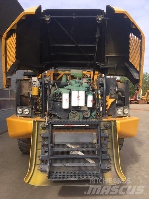Volvo A25D 鉸接式起吊車