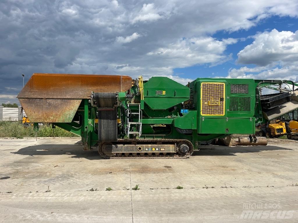 McCloskey J40 破碎機