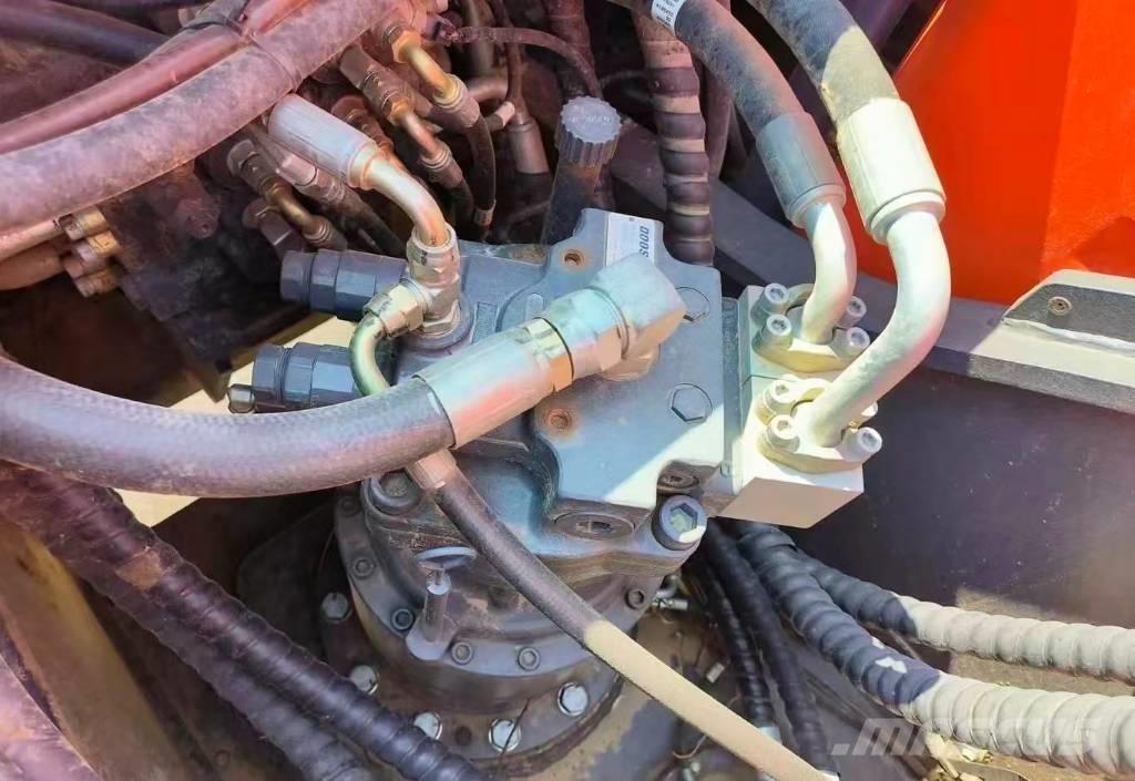 Doosan DX 200 履帶式 挖土機/掘鑿機/挖掘機