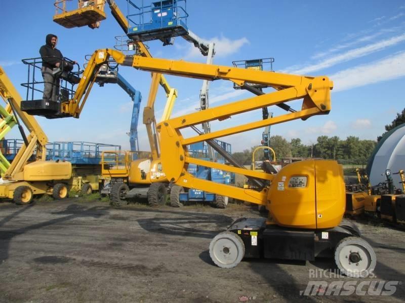 Manitou 170 AETJ 曲臂高空作業車