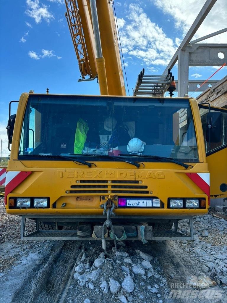 Terex Demag AC 100 越野起重機