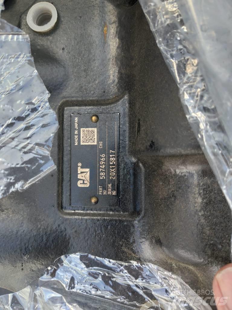 CAT 390 F 履帶、鏈條和車盤