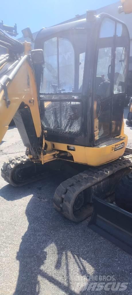 JCB 8030 小型挖土機/掘鑿機<7t(小型挖掘機)