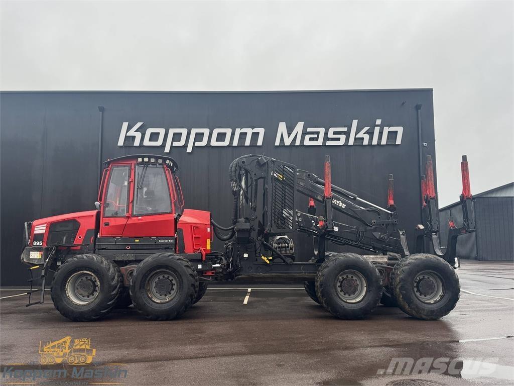 Komatsu 895 集運機