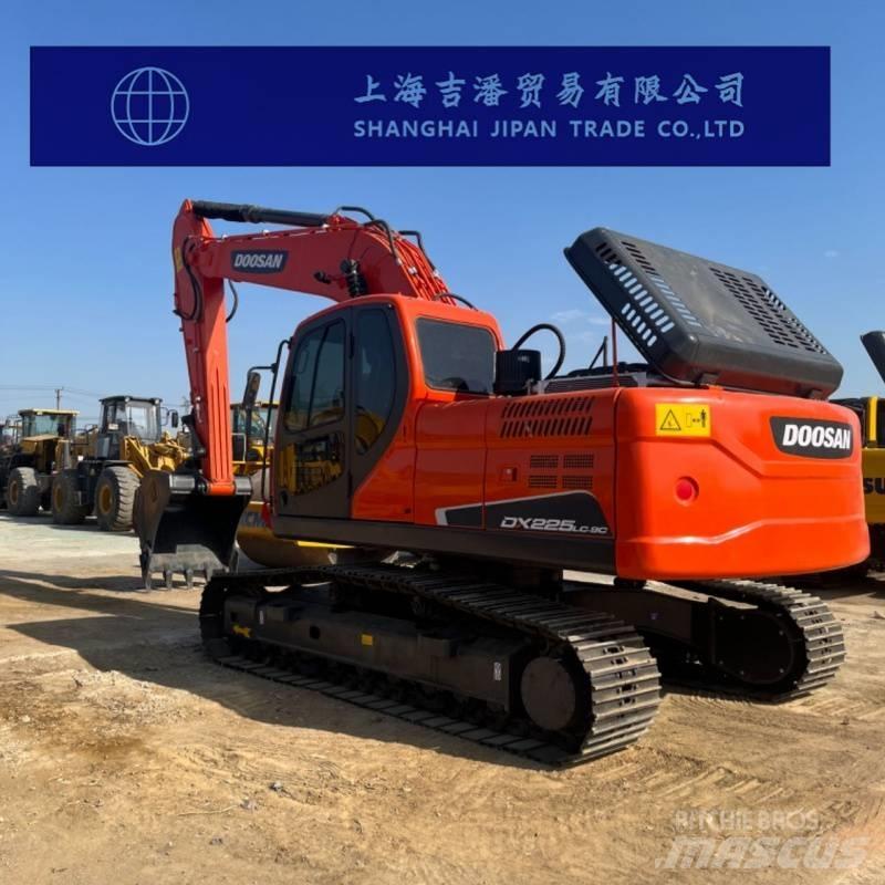Doosan DX 225 履帶式 挖土機/掘鑿機/挖掘機