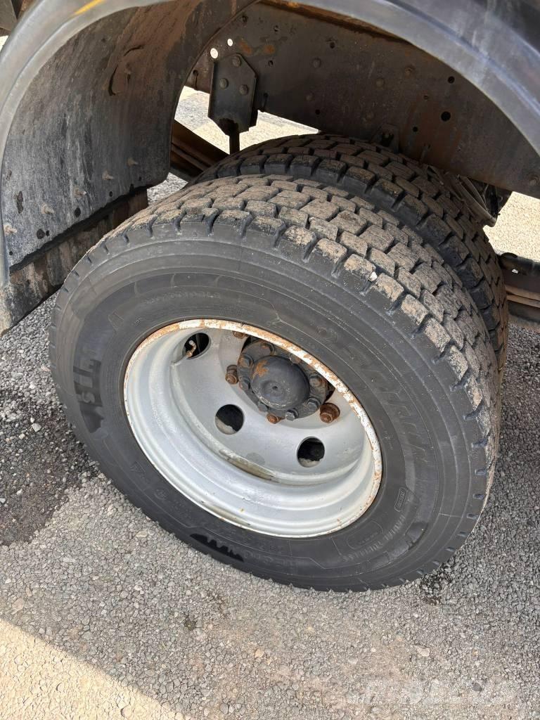 MAN L 2000 卡車裝載高空作業車